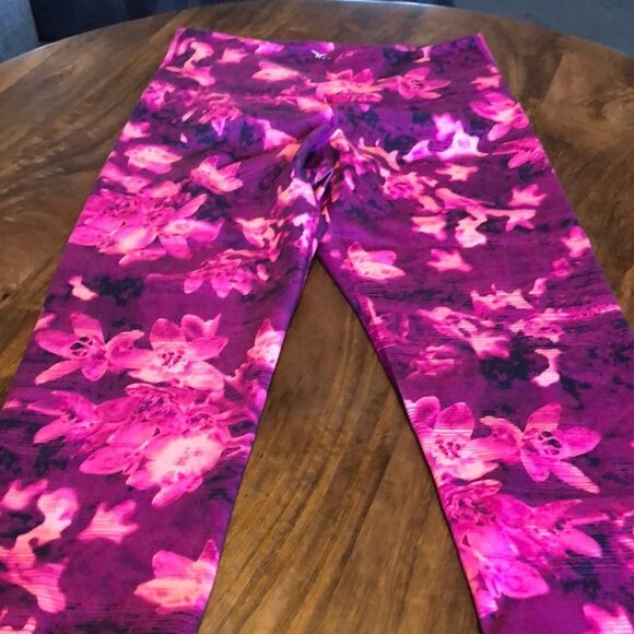 Old Navy Active Leggings 7/8 Compression Knit Athletic Workout Yoga - Picture 1 of 5